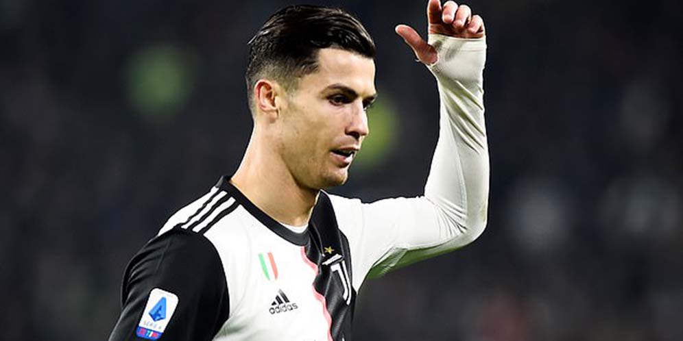 Ronaldo Jadi Pemain yang Terlalu Sering Ngambek Pas Diganti